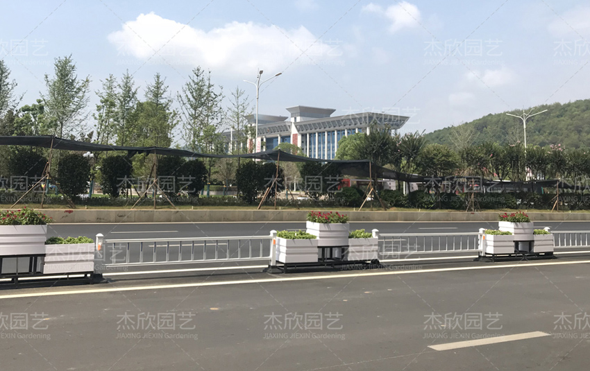 花箱批發和花箱經銷商有什么區別？